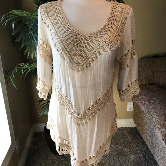 Boho macrame 3/4 sleeve top - Picture 2 of 3